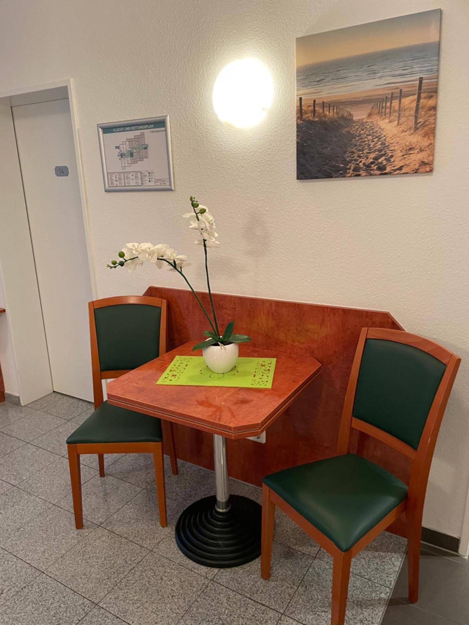 Hotel Merkenich Kolonia Zewnętrze zdjęcie