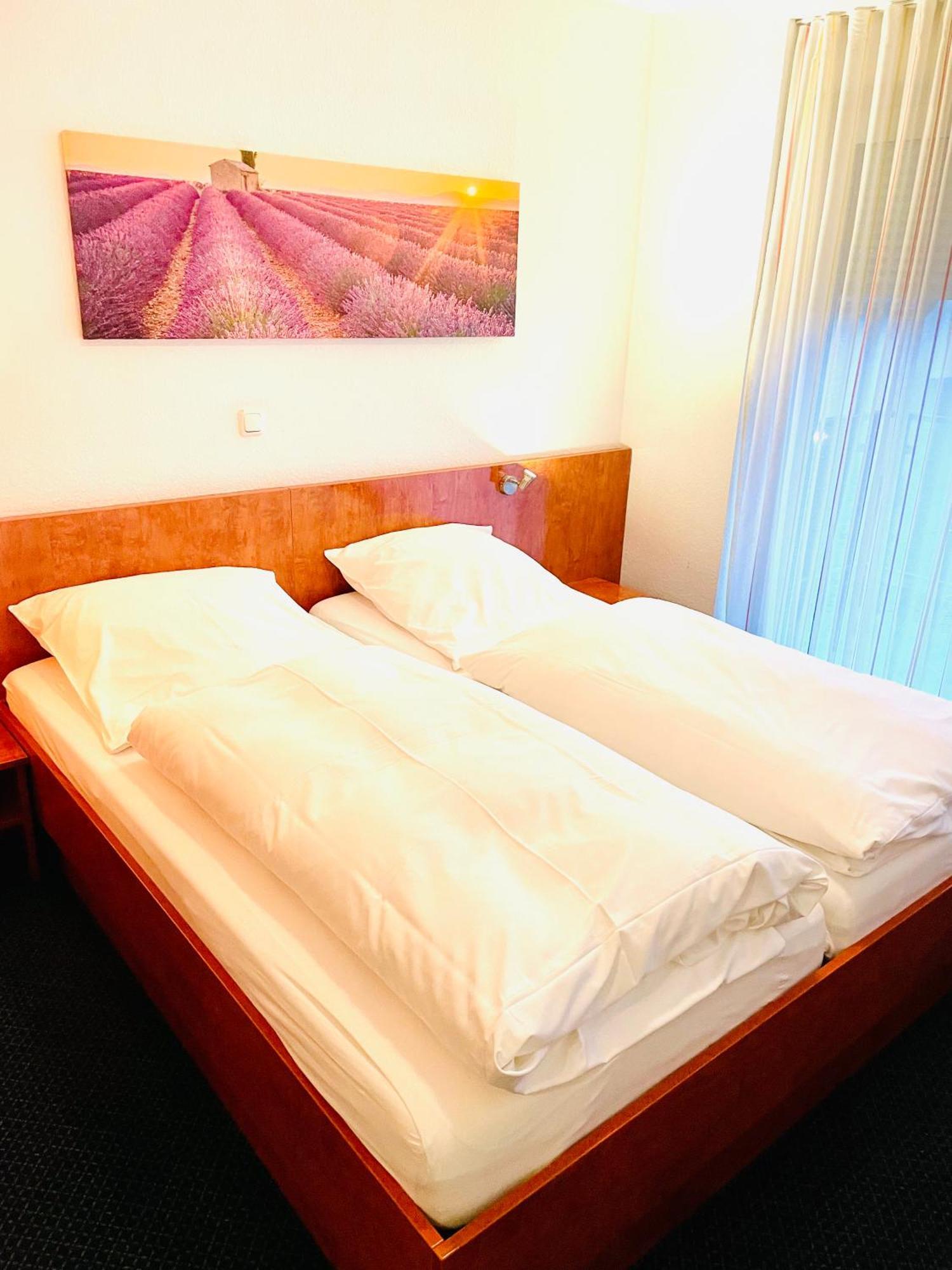 Hotel Merkenich Kolonia Zewnętrze zdjęcie